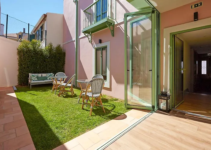 Hotel familiar: Sintra Green Chalet Bed & Breakfast